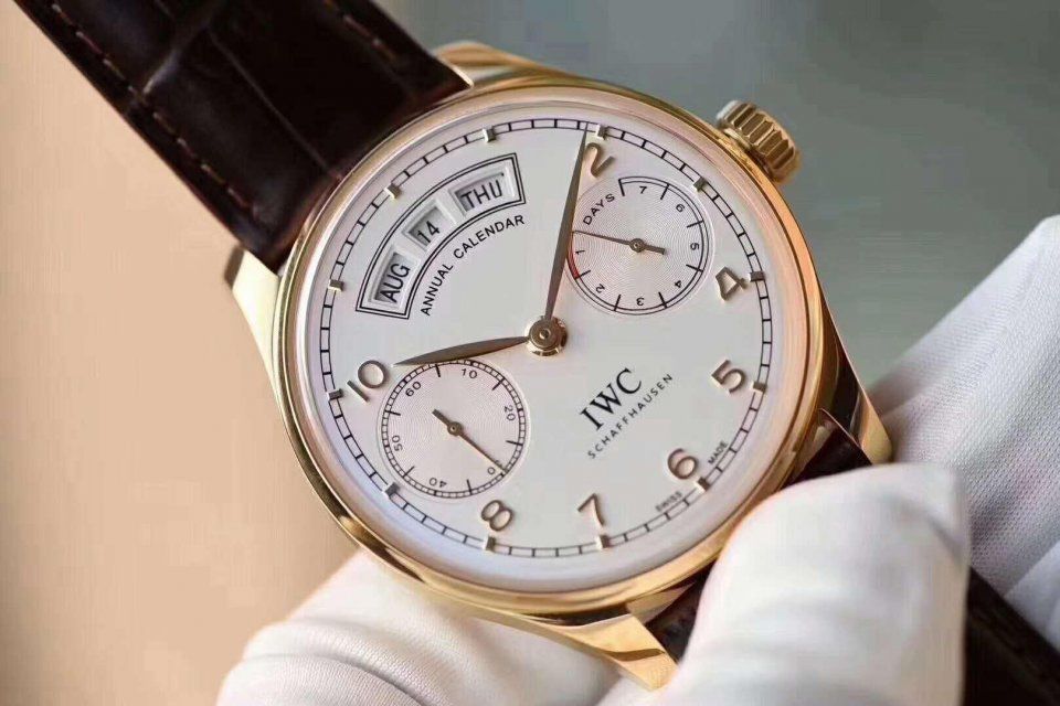 2018年中最强的20款复刻名表，看看你的手表有没有上榜?