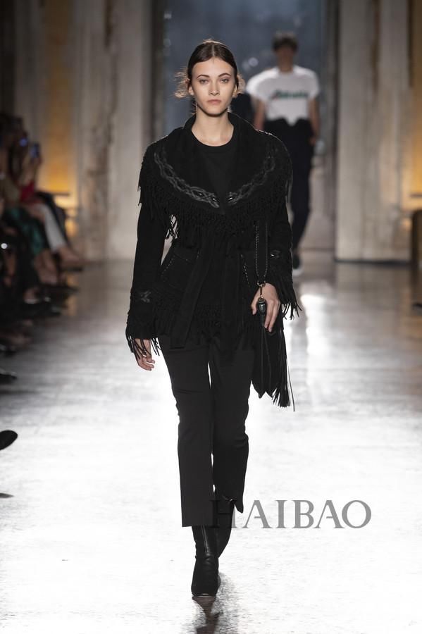 以高级玩趣致意时尚！Alberta Ferretti 2019 女装度假系列：限定