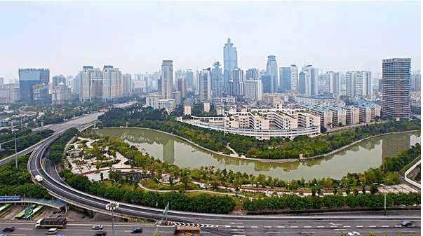 广西这个地级市厉害了，即将新建一条高铁，时速350公里