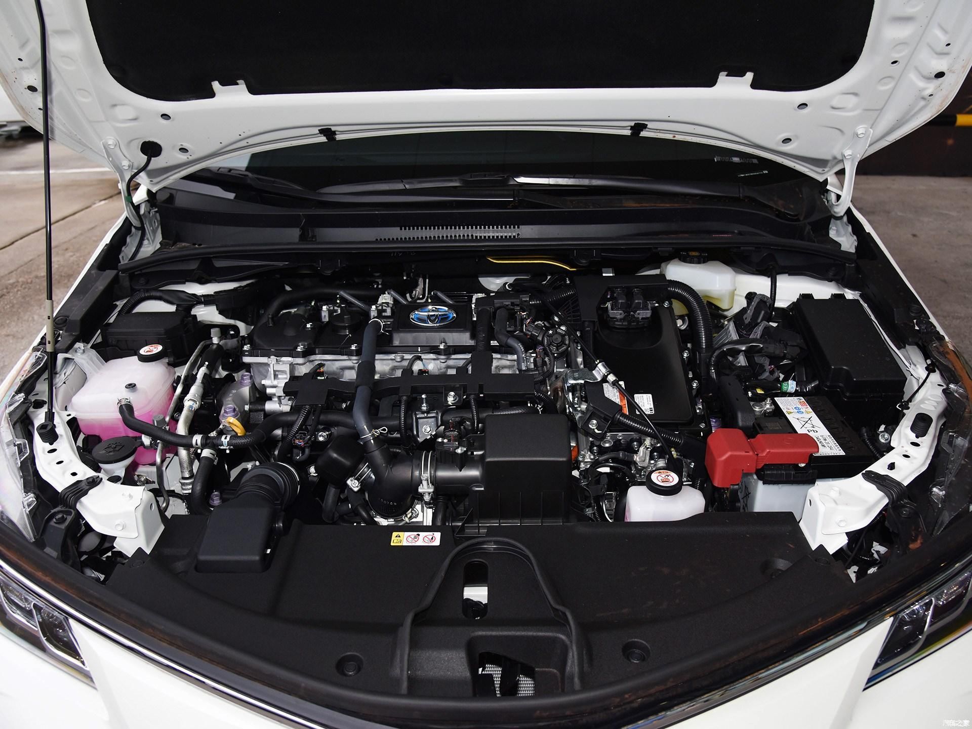  「紧凑」15万德日紧凑A级车对决，卡罗拉和速腾的差别不止是外形