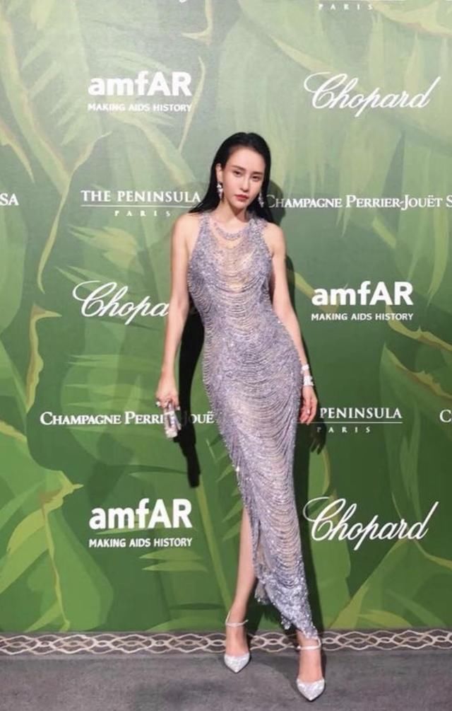 国际顶级晚宴仅邀中韩两位亚洲女星 这次韩国艺人彻底输了