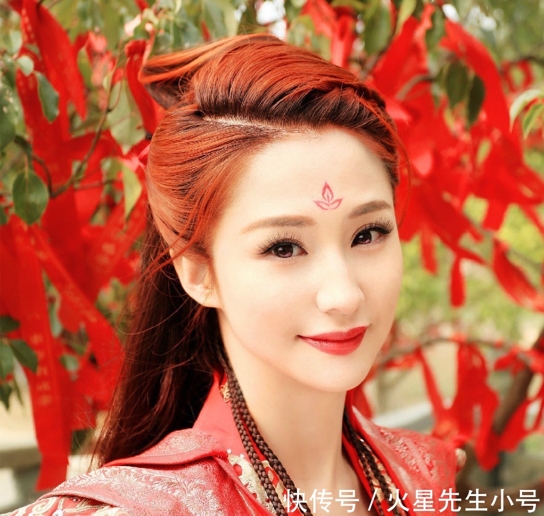 面部纹身,有一种我们可能都接受不了的惊艳