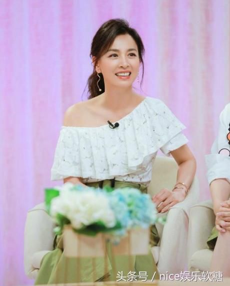 70年的张庭，70年的刘若英，70年的王琳，网友：差距悬殊！