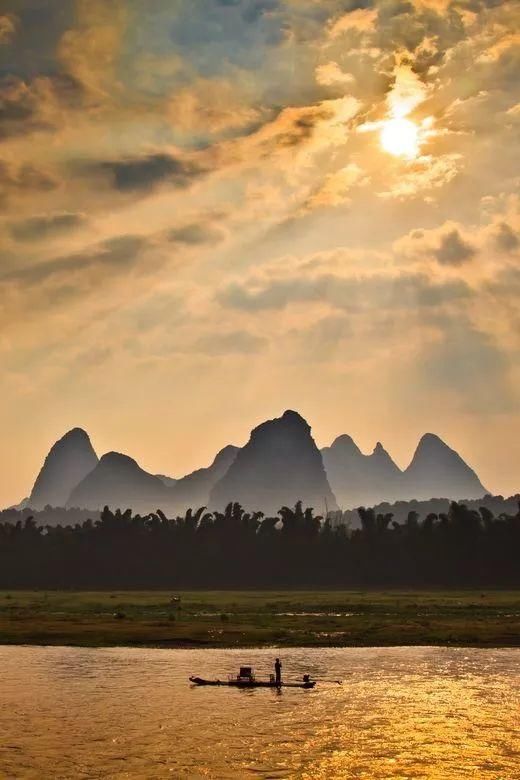 奇妙风光，难得一见