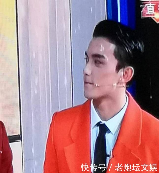 谢娜春节小品歌曲