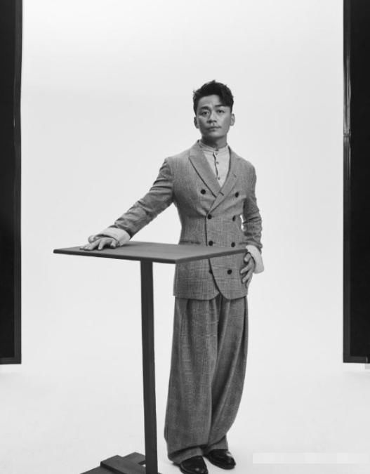 王宝强律师发声回应：祸从口出，不要评价别人的家庭