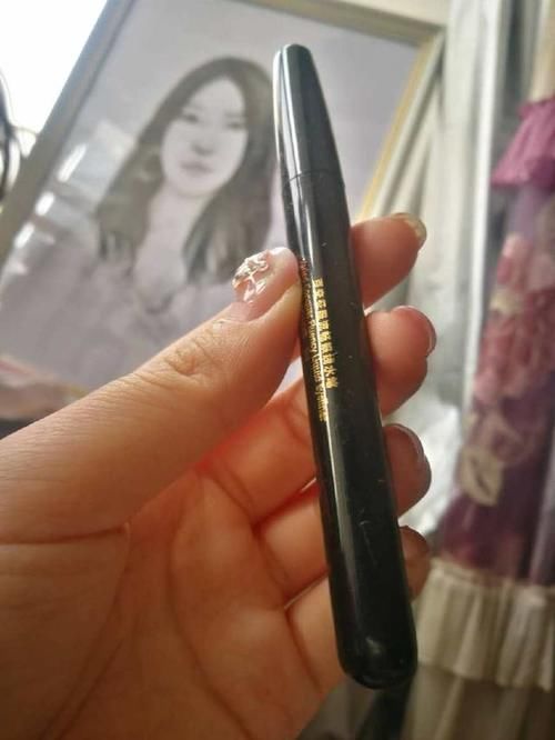 眼镜姑娘你甘心做背影杀手一辈子？不化妆，你永远不知道自己的美