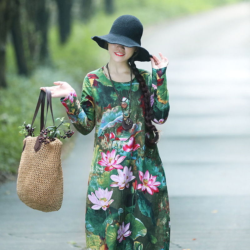 中秋快到了，别着急买外套，今秋流行这样穿，7080后美嫩爆了