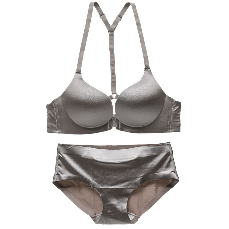 无钢圈隐形内内,聚拢型超舒爽,一秒平A到F从此告别飞机场~