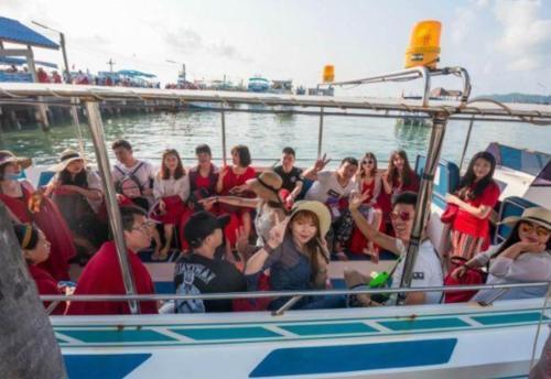 泰国人评各国游客：韩国人抠门，日本人懂礼貌，中国人用这两个字