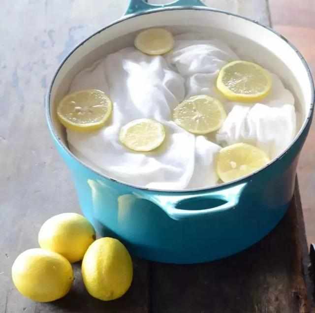 不管男女生，脸上出现3迹象，说明被螨虫缠上，3招把螨虫一窝端