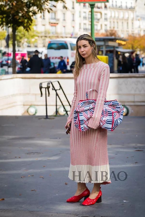 傅恒走后，只想买件针织衫穿穿……