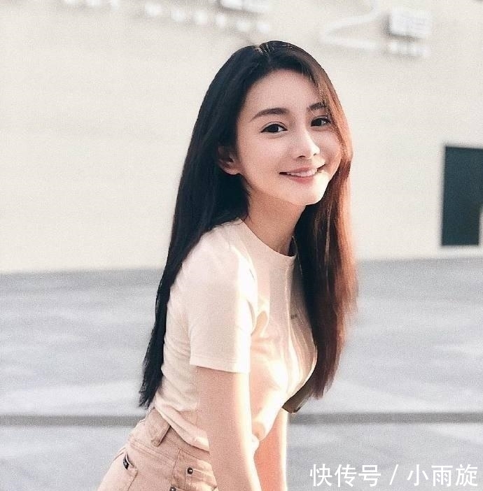 美女@24岁澳大利亚籍美女医生,这是心动的感觉?