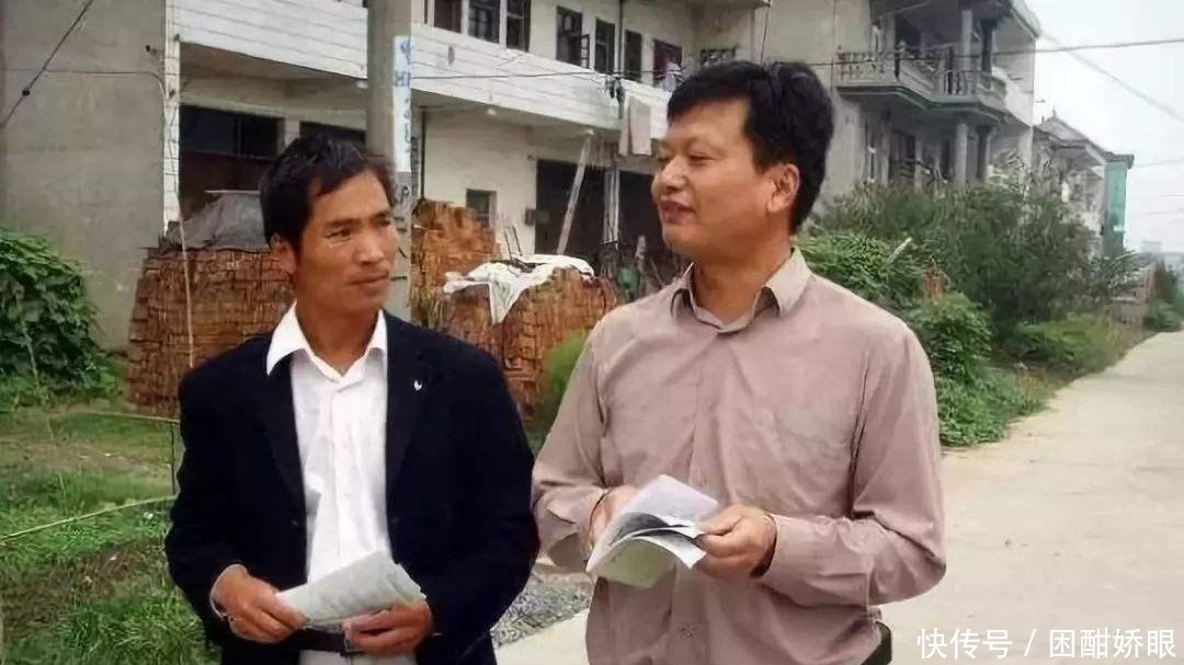 19年村委会将取消只是大洗牌，5严查3重用，农民日子变好了