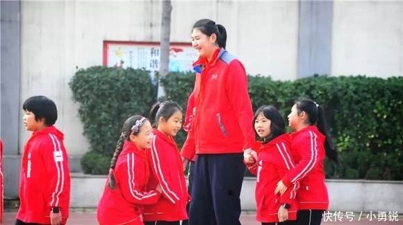 姚明詹姆斯身高