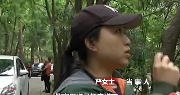 女子在景区被抢走两部手机,报警夺回后发现已损坏,景区:管不了