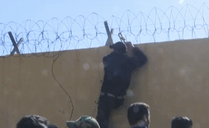 包围美国驻伊拉克使馆