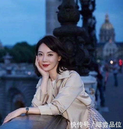 「女人」陈数董卿时隔一年再同台:42岁比22岁更美的女人,赢在了哪里?