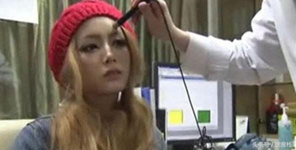 斐达美的妈妈说已经2年没有见过女儿素颜的样子了