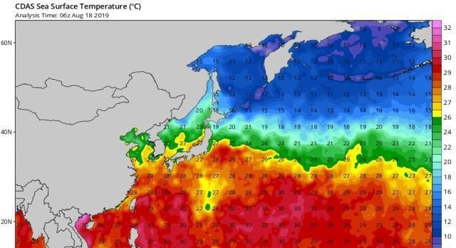 97W或变11号台风，未来路径争议大，北上还是南下不确定