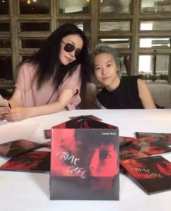 活久见||过了30,我居然真的迷上了粉色