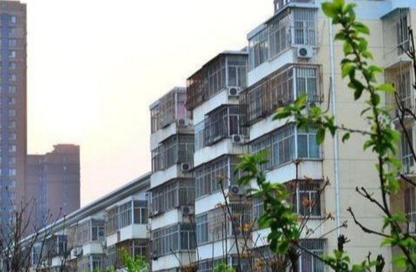  「道理」农村俗语“农民住了楼，好日子到了头”，真的有道理吗