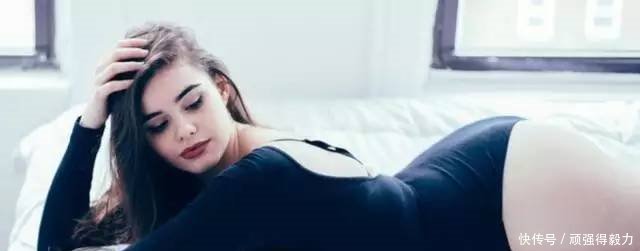 肥胖女成为职业模特，性感的身材秒杀宅男，成为网红