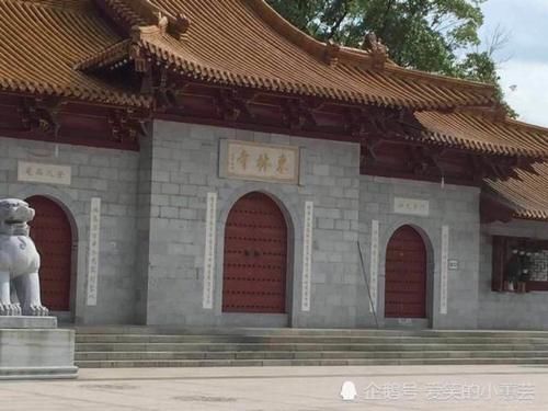 我国最纯粹的寺庙，投资了几十亿，门票烧香拜佛全免，但只禁止一