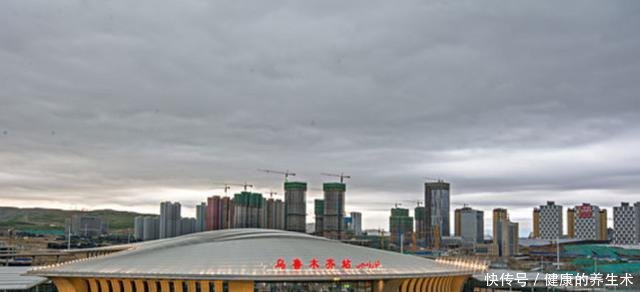  「高速铁路」中国仅用有一个特等站的铁路局，再远也要通高铁！
