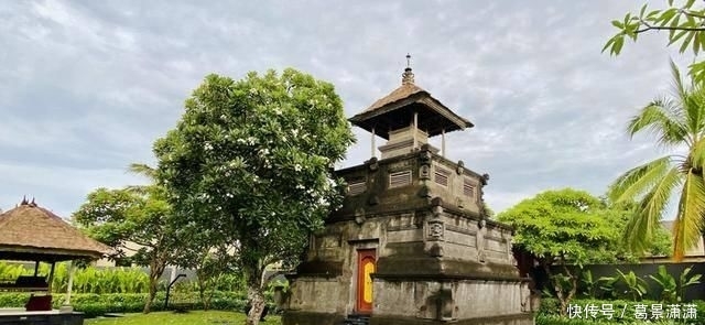 那一刻:在600多平的别墅房睡一晚是啥感觉?推开门那一刻就知道没白来