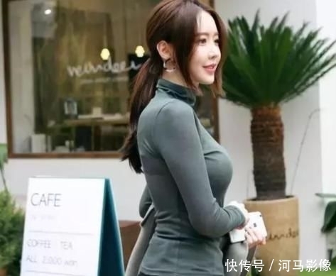  #尽显#时尚与潮流的韩范穿搭，尽显女人曼妙身姿！