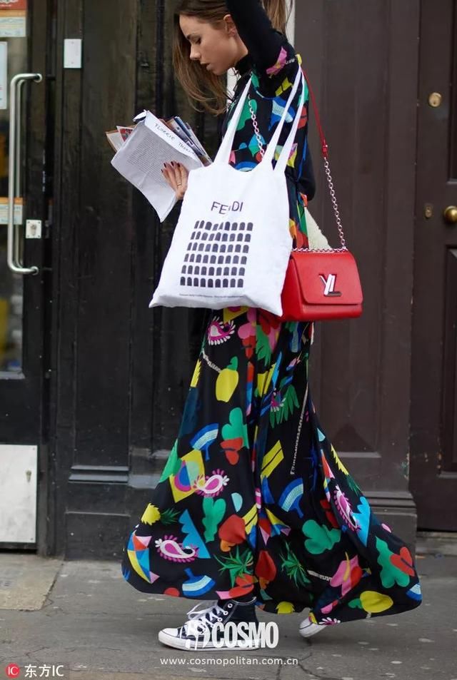 时髦办｜俞飞鸿背了个帆布袋出街，OMG是我的dreambag！