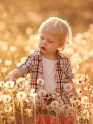 小男孩留什么刘海好看 帅气男神从小开始培养