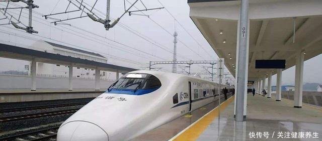 外国人指出了中国高铁的1个“缺点”，网友纷纷表示应该改正