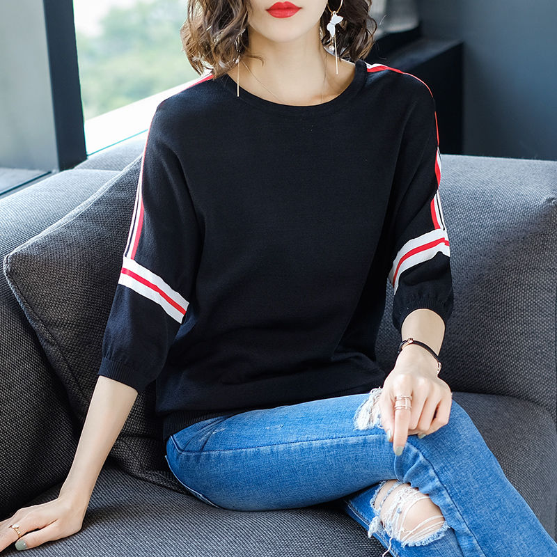 身材丰满的女人别错过,紧身打底衫,穿出万种风情,尽显完美曲线