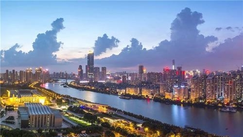  人均gdp■武汉将成为中西部地区发展的领头羊