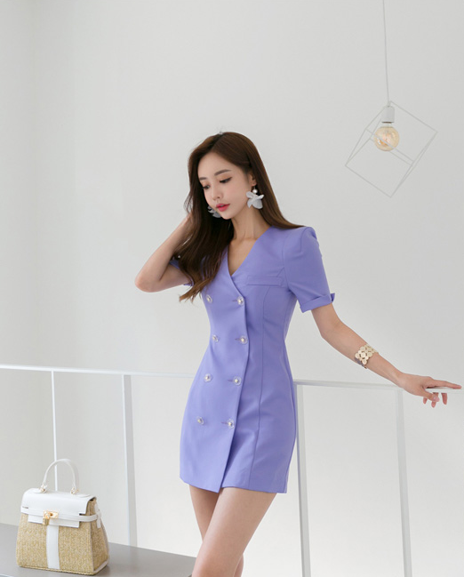 女神孙允珠，香水紫罗兰小资格调西装衬裙