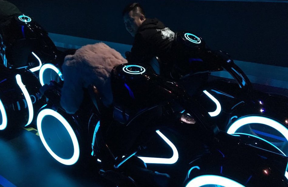 体验一次瞬间腿软，上海迪士尼超刺激的项目，胆子小的不要出丑