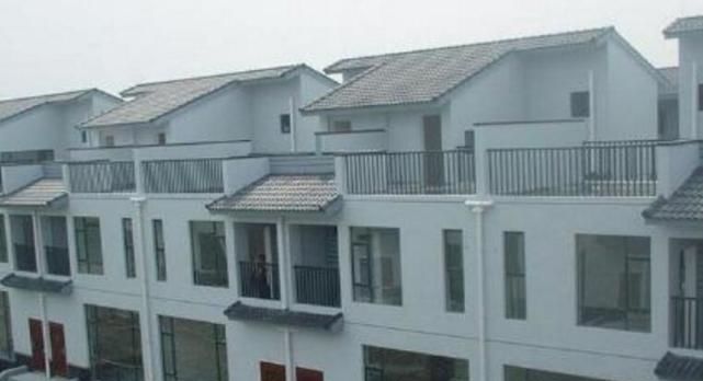 2019还有必要买“小产权房”吗？看完这4大风险，你再做决定