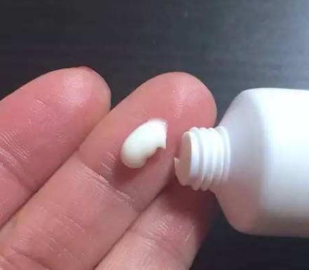  女生：女生有这4个习惯，皮肤容易越来越差，用再贵的护肤品也很难修复