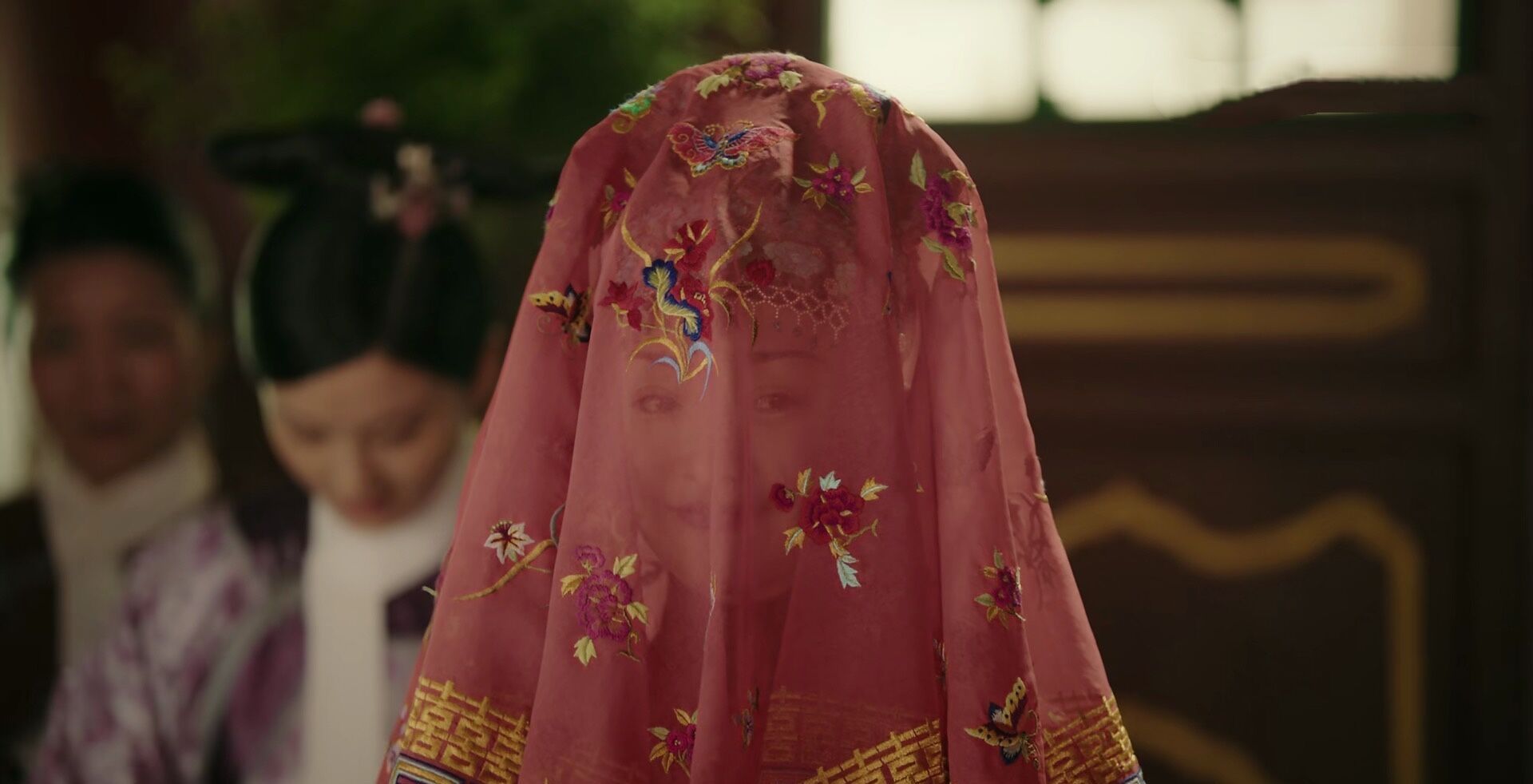 [眼神]如懿传：高贵妃婚嫁时，她的盖头有猫腻，如懿的眼神注定她的失败
