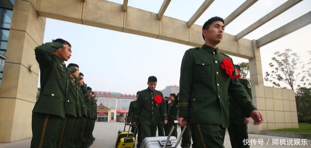  【转业】长期在军中服役退役后，是自主择业好，还是转业当公务