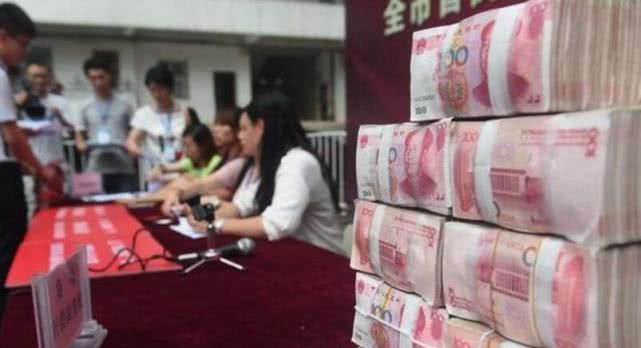 “拆迁”别做钉子户，了解这3点拆迁注意事项，可能获得更多赔偿