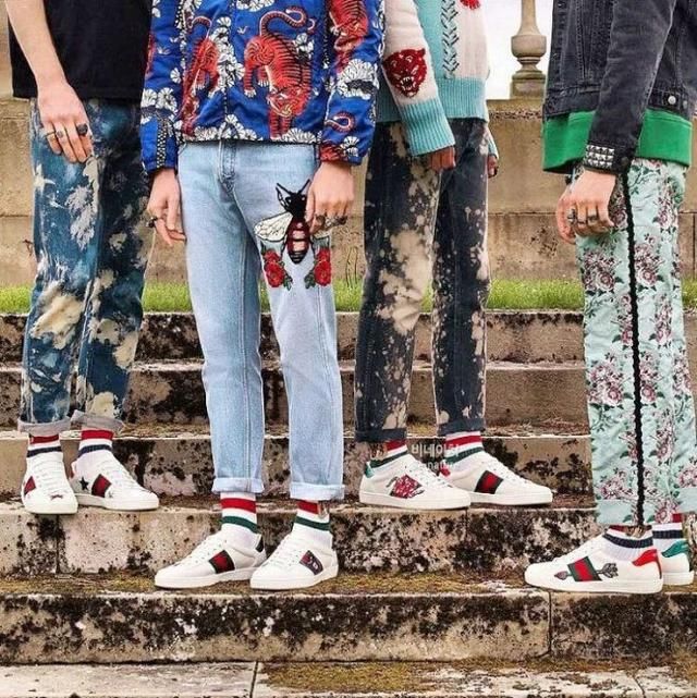 论上脚回头率和可玩性，这双新鞋我给 100 分！