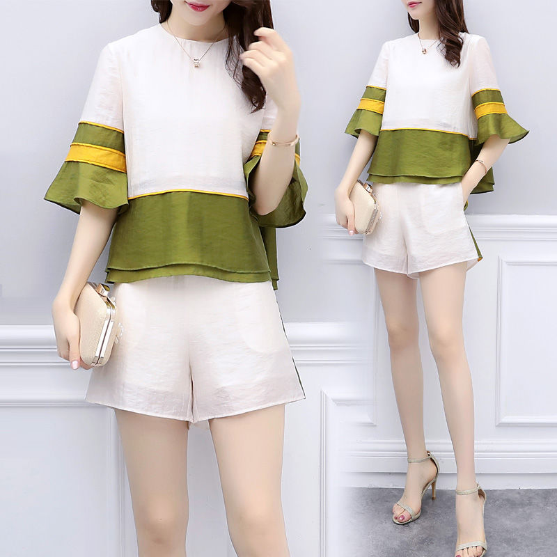 昨天才上市的短裤套装，媳妇一口气买5件，配高跟鞋穿，更迷人了