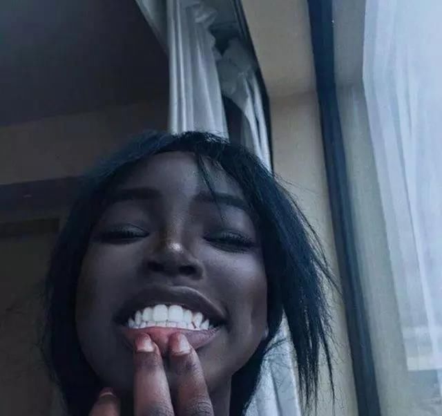 她可能是非洲最美女孩,看过之后才知道什么叫做另类的美