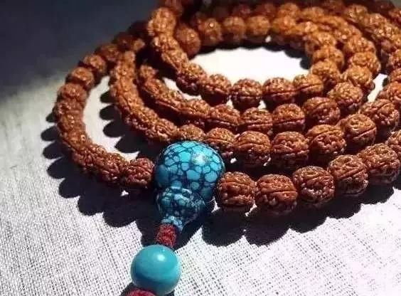 串子盘到“包浆”很厉害啊!但没“颜值”的话,那实在太可惜啦!