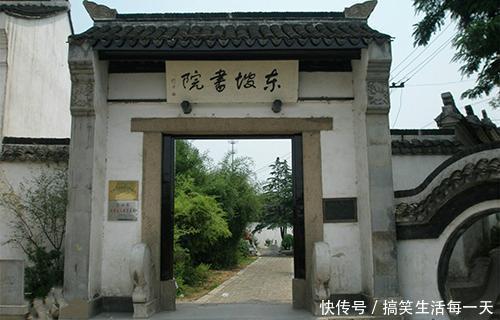 江苏、浙江和安徽三省交界，所在的三个县，其中一个非常出名