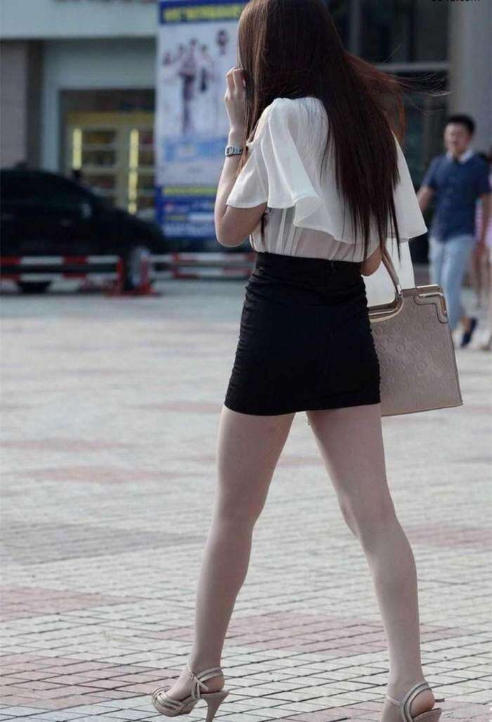 路人街拍, 这样足够明显了吧