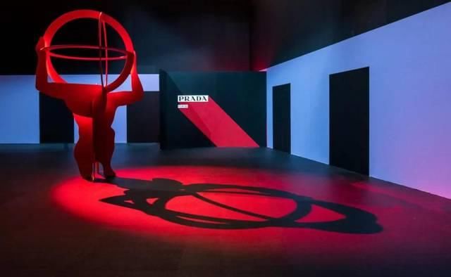  【系列】Prada 自由创意 先锋态度-2020秋冬时装系列